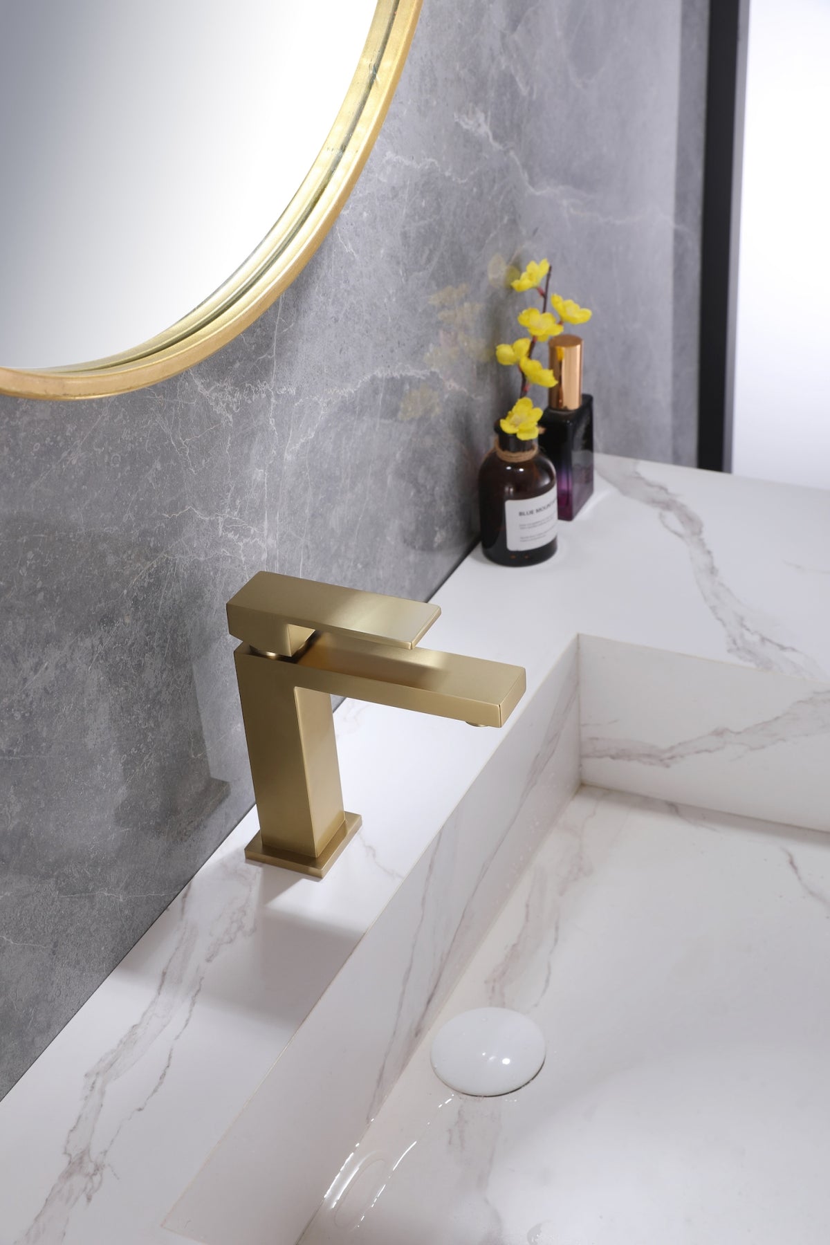 Aqua Kubo by KubeBath Single Lever Bathroom Vanity Faucet Brushed Gold