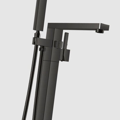 Aqua Squadra Floor Mounted Soker Tub Faucet Black