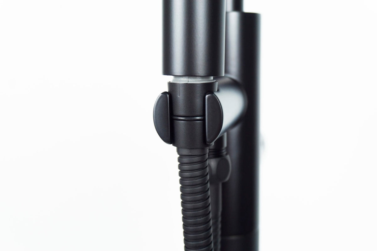 Aqua Ronda Floor Mounted Soker Tub Faucet Black
